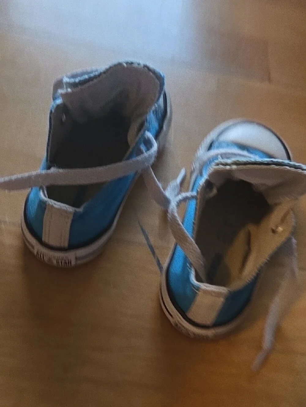 Converse | Kids Turquoise Low-Top Sneakers with White Accents